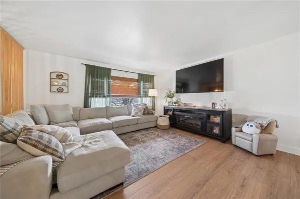 $309,900 | 107 Heather Lane, Kittanning, PA 16201