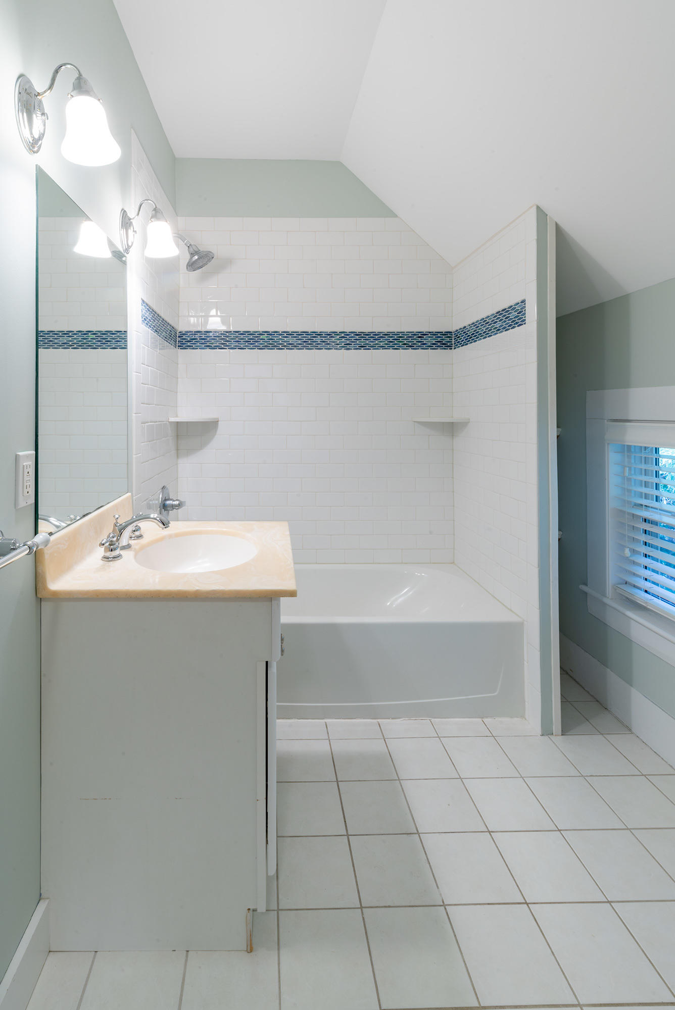 97 Barley Neck Road Orleans, MA 02653 - Photo 25 of 35 Second Floor Bath