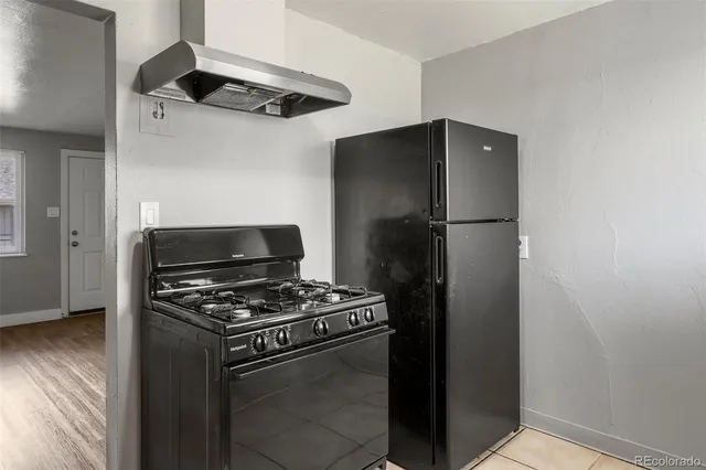 $687,500 | 1159 Akron Street, Aurora, CO 80010