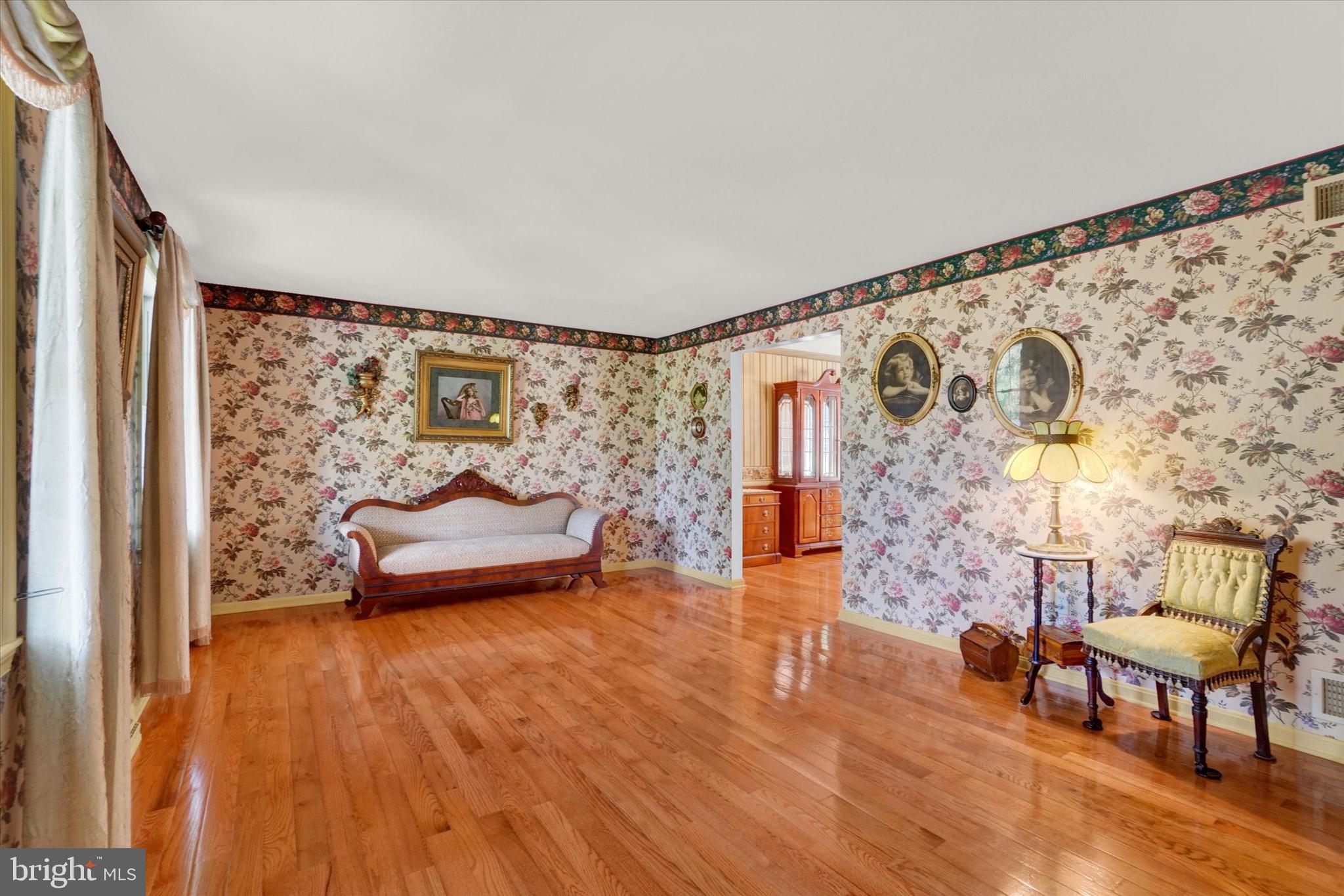 824 Rocky Road Felton, PA 17322 - Photo 6 of 49