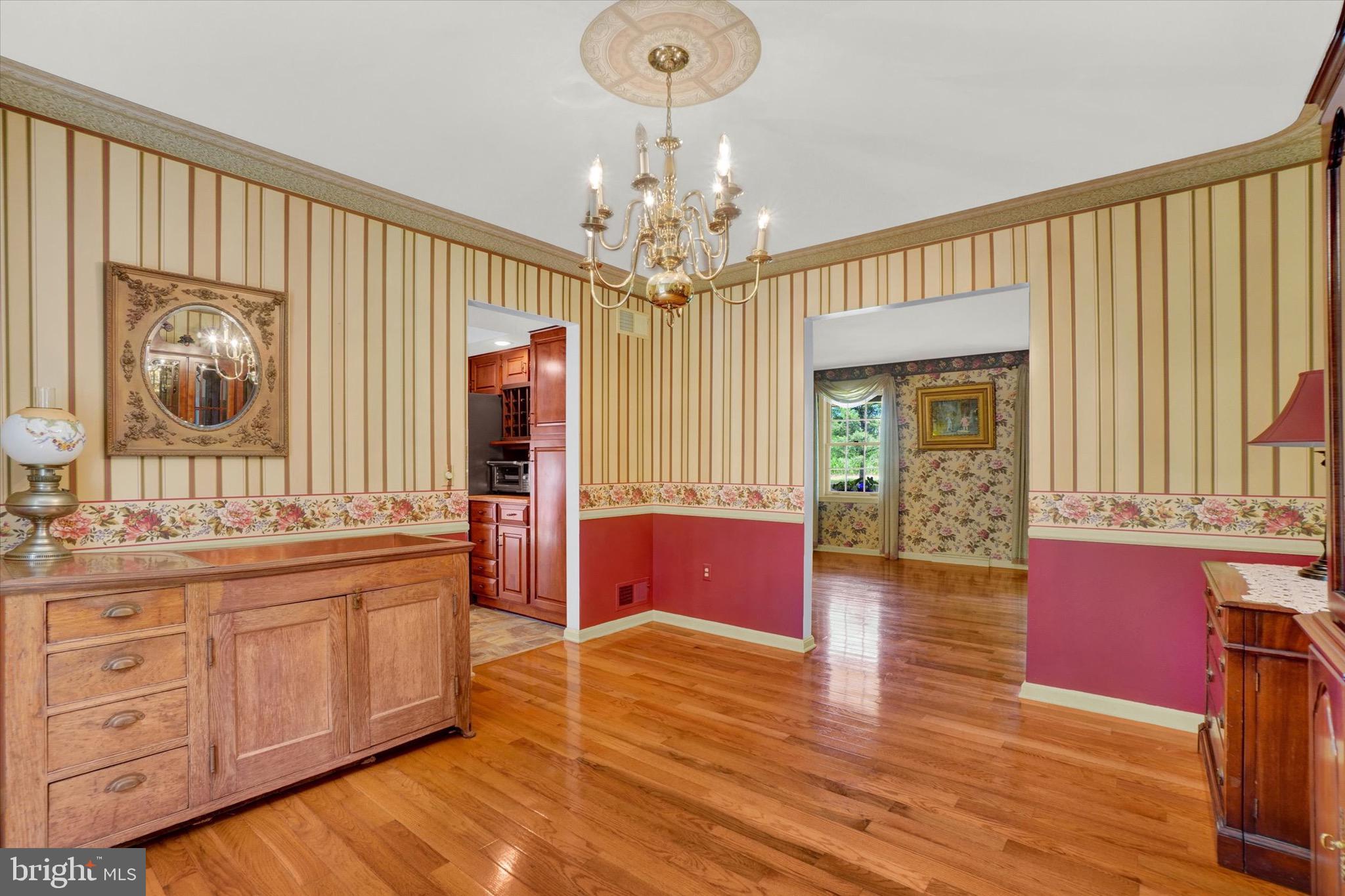 824 Rocky Road Felton, PA 17322 - Photo 10 of 49 Dining room