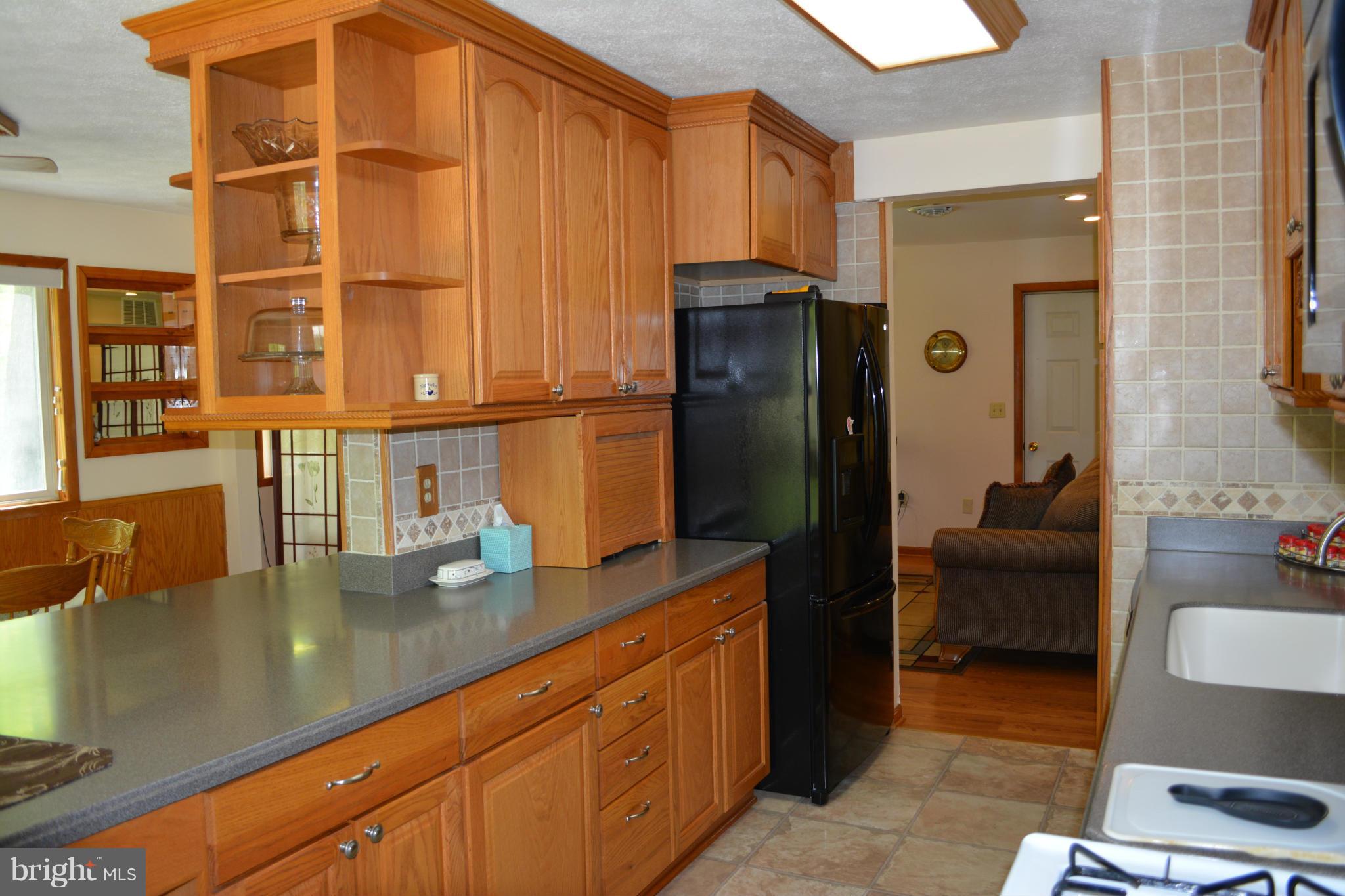 1608 Hoffmaster Road Knoxville, MD 21758 - Photo 16 of 30 Kitchen
