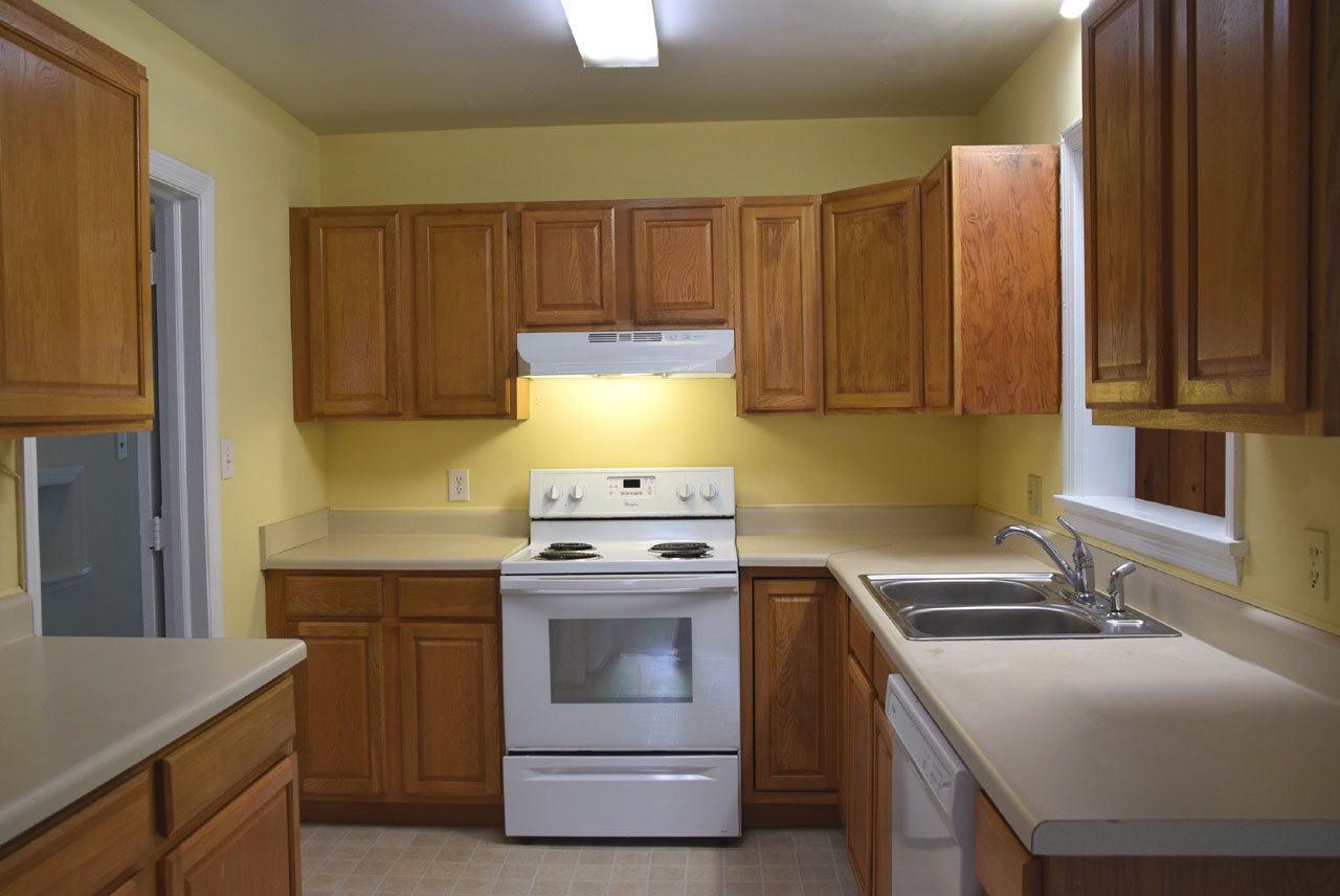 2607 Cartier Drive Raleigh, NC 27608 - Photo 8 of 30 Kitchen