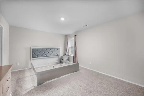 $2,200 | 707 Long Cedar Drive, Conroe, TX 77301