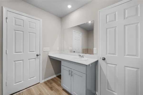$2,200 | 707 Long Cedar Drive, Conroe, TX 77301