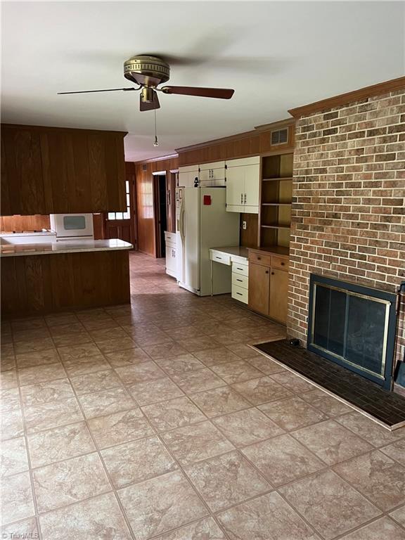 1327 Fleming Road Greensboro, NC 27410 - Photo 13 of 24