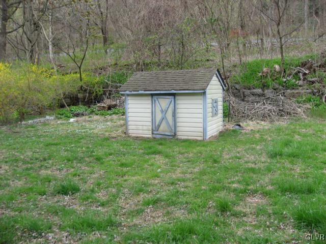 624 Slateford Road Mount Bethel, PA 18343 - Photo 4 of 4 Gallery Image 4