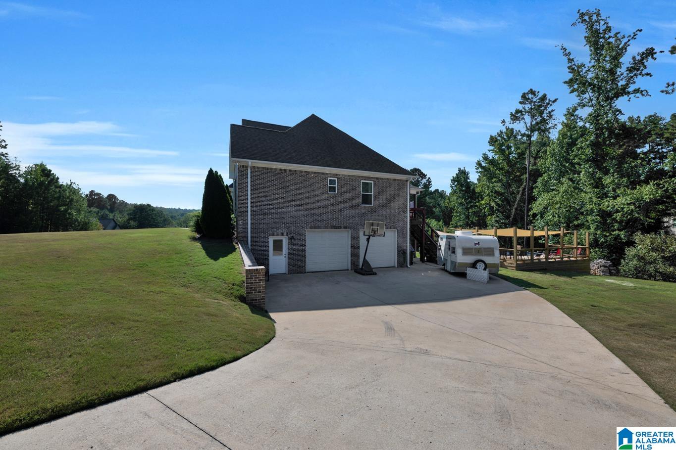 1034 Sedgefield Circle Morris, AL 35116 - Photo 4 of 48