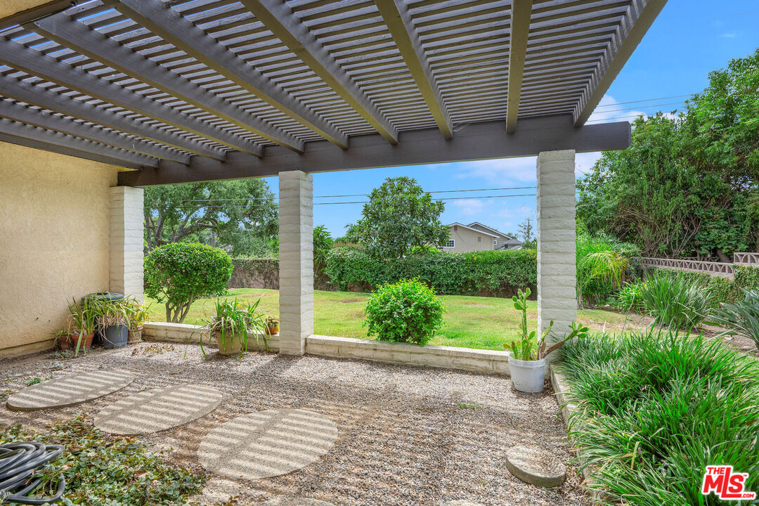 882 West 17th Street Upland, CA 91784 - Photo 23 of 27 a garden view with a seating space