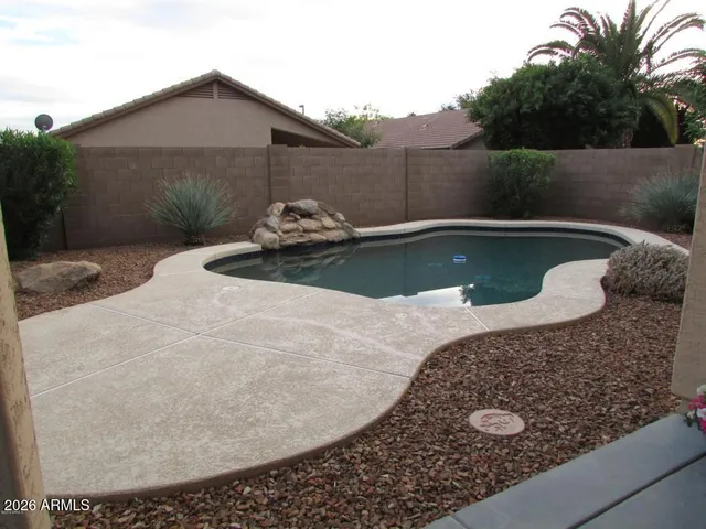 $2,700 | 893 West Straford Avenue, Gilbert, AZ 85233