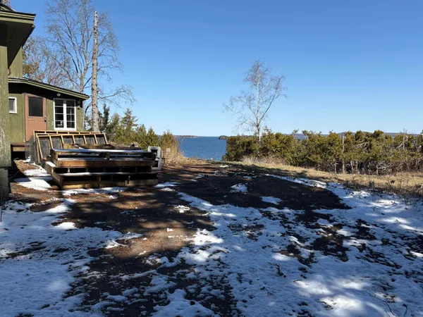 $595,000 | 38 Featherbed Lane, South Hero, VT 05486