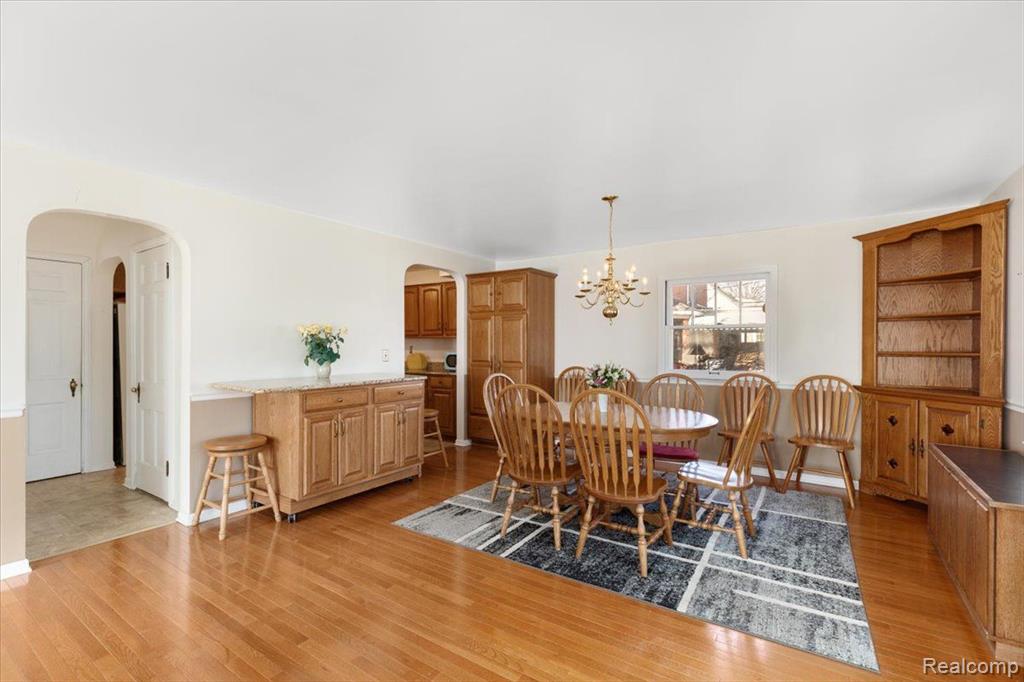 4074 Kenmore Road Berkley, MI 48072 - Photo 16 of 42