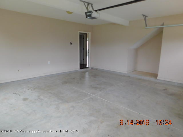 4862 Deer Run Road Olive Branch, MS 38654 - Photo 15 of 23 DSCN9430