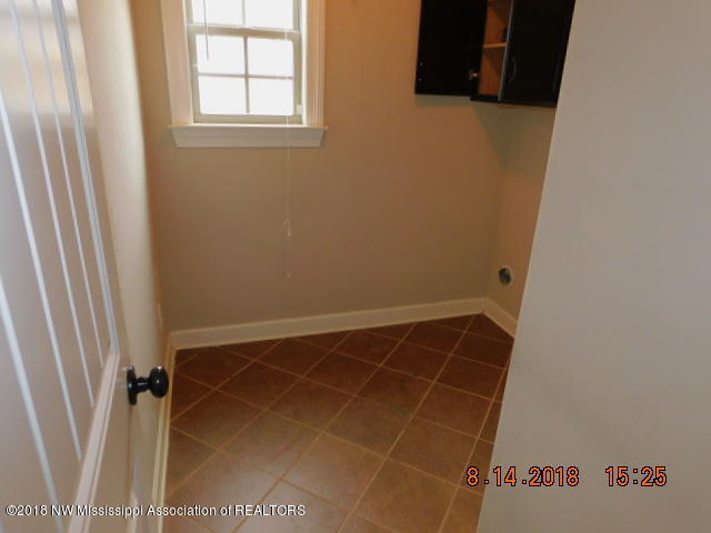 4862 Deer Run Road Olive Branch, MS 38654 - Photo 16 of 23 DSCN9436