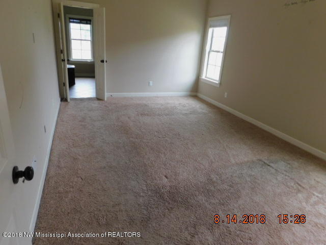 4862 Deer Run Road Olive Branch, MS 38654 - Photo 17 of 23 DSCN9438
