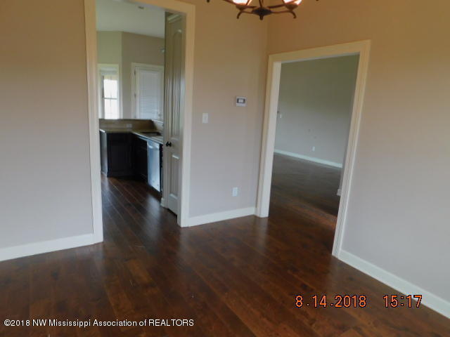4862 Deer Run Road Olive Branch, MS 38654 - Photo 4 of 23 DSCN9392
