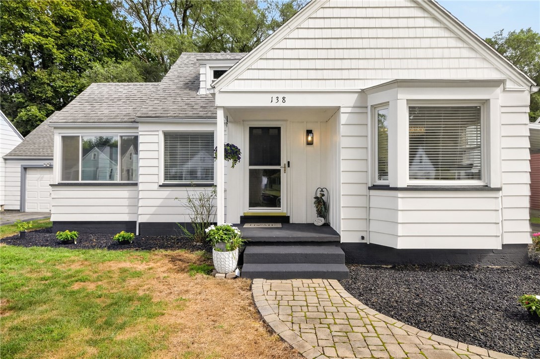 138 Glenthorne Road Rochester, NY 14615 - Photo 3 of 30 Gallery Image 3