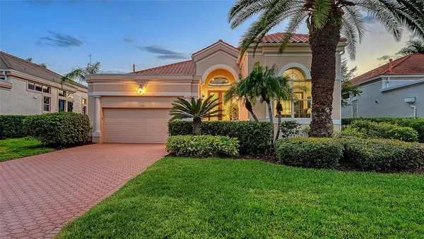 $1,559,000 | 3511 Fair Oaks Court, Longboat Key, FL 34228