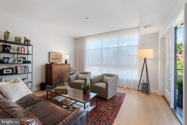 $785,000 | 141 West Street, Unit 302, Annapolis, MD 21401