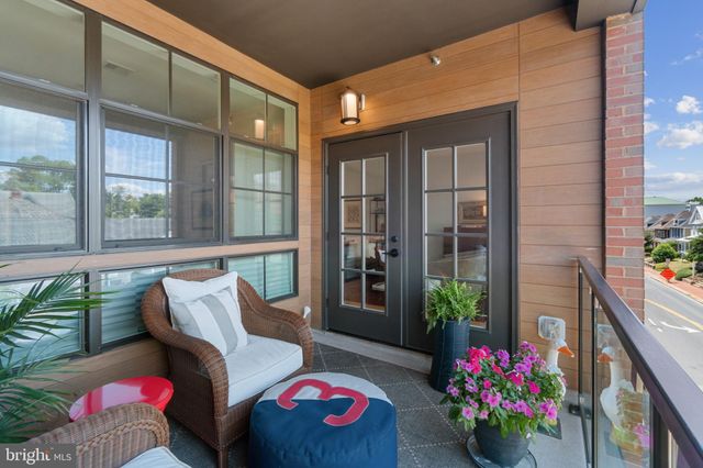 $785,000 | 141 West Street, Unit 302, Annapolis, MD 21401