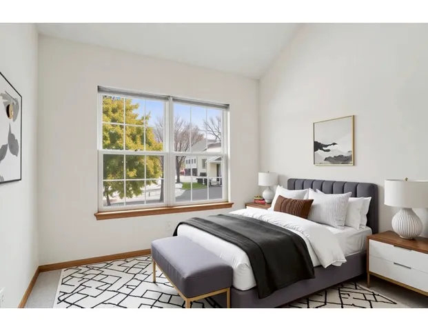 $245,000 | 18611 West Sterling Court, Grayslake, IL 60030