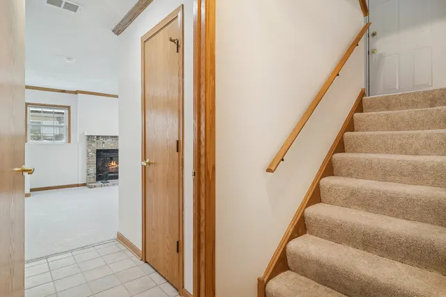 $245,000 | 18611 West Sterling Court, Grayslake, IL 60030