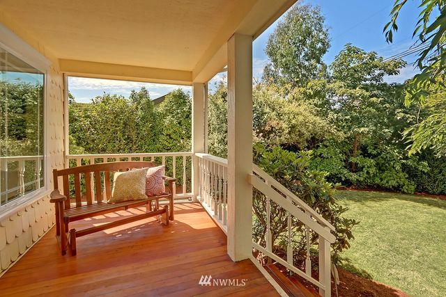 $610,000 | 615 Northeast 77th Street, Seattle, WA 98115