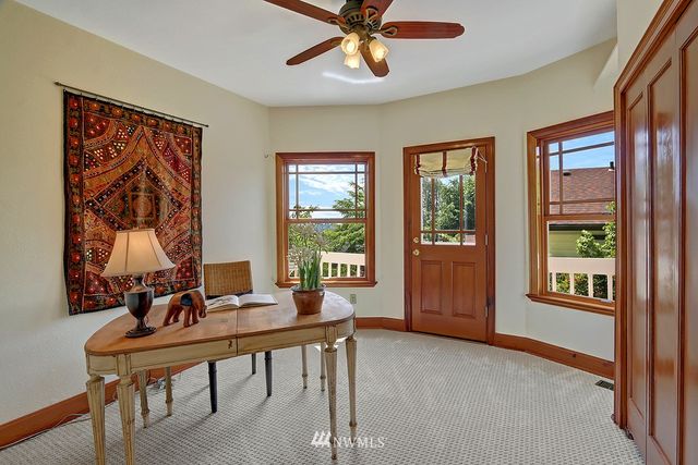 $610,000 | 615 Northeast 77th Street, Seattle, WA 98115