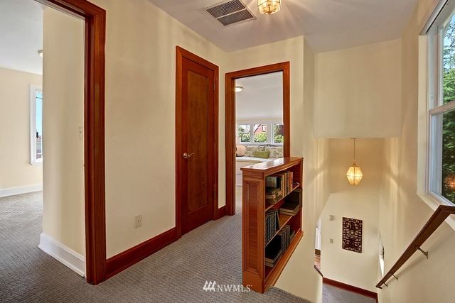 $610,000 | 615 Northeast 77th Street, Seattle, WA 98115