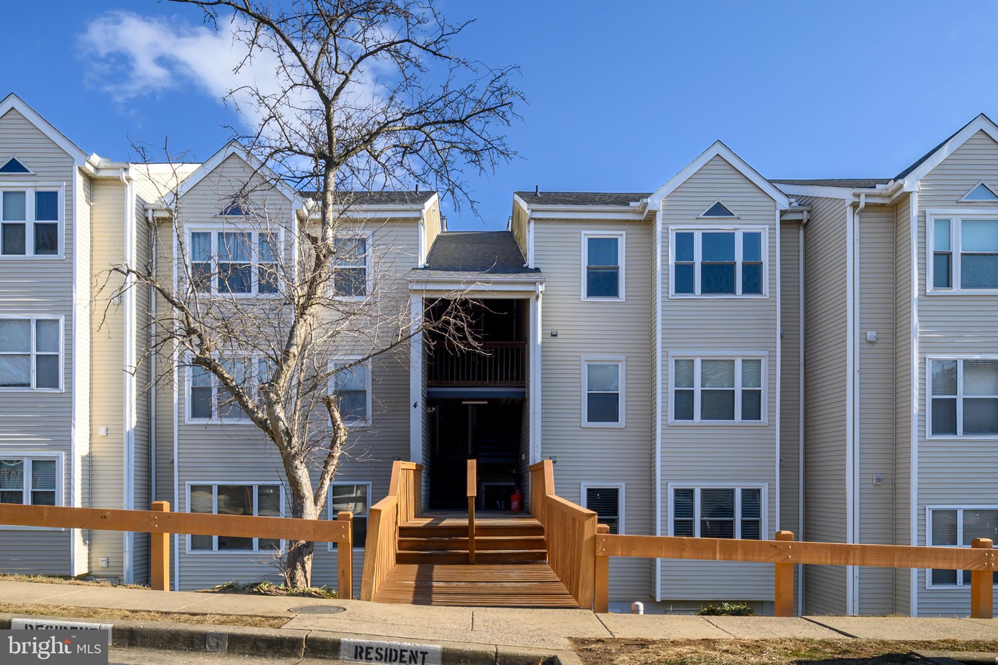 Welcome to 4 Fallen Tree Ct