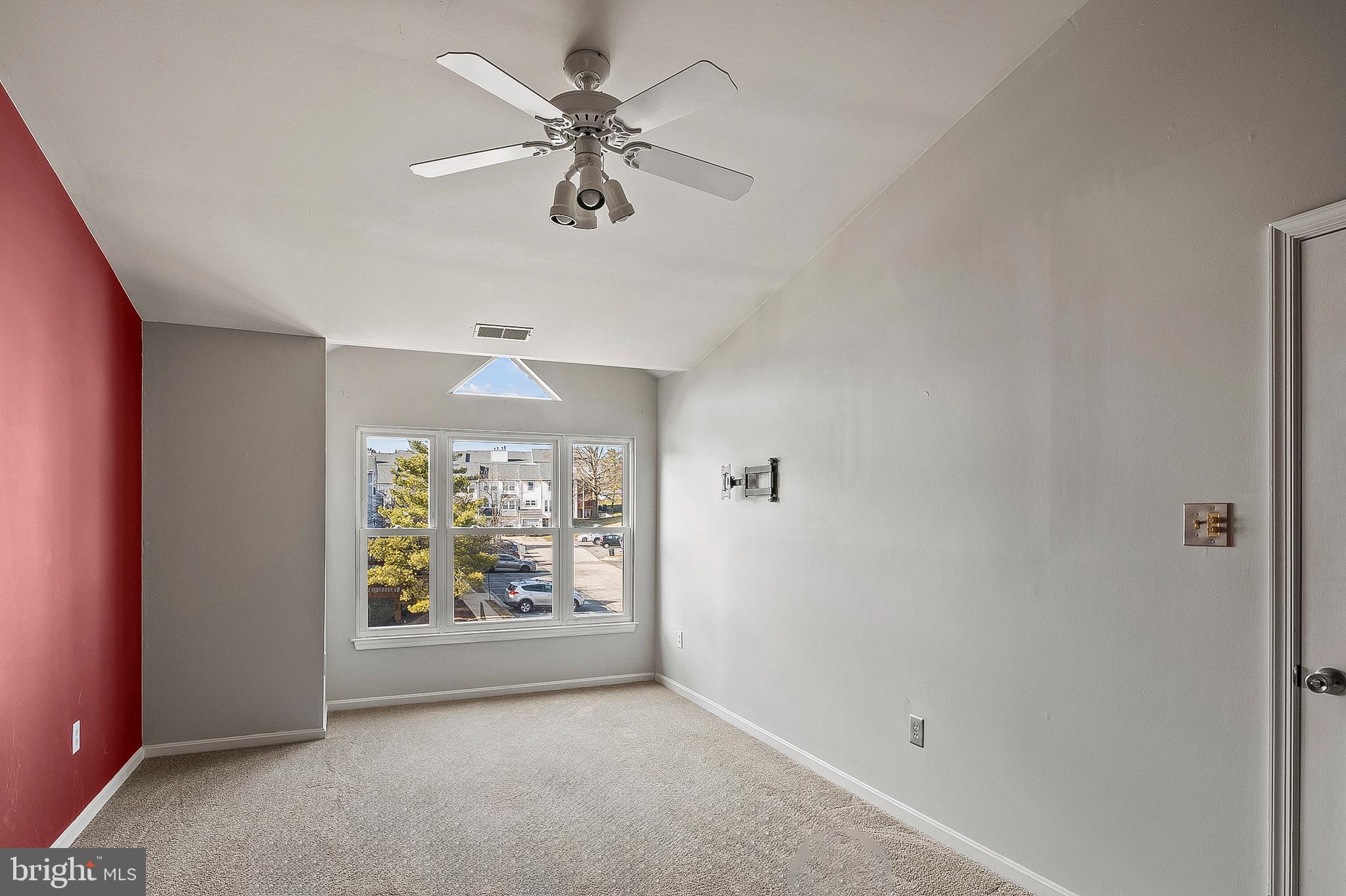 4 Fallen Tree Court, Unit 4H Baltimore, MD 21227 - Photo 14 of 23 Primary Bedroom