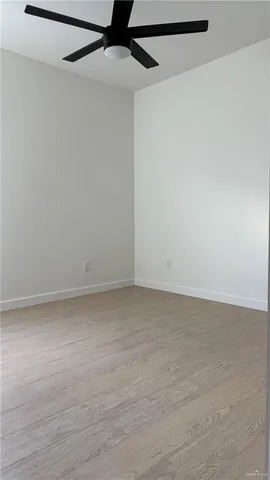 a close view of sink