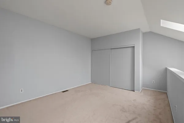 $2,100 | 4820 B Aberdeen Drive, Mount Laurel, NJ 08054