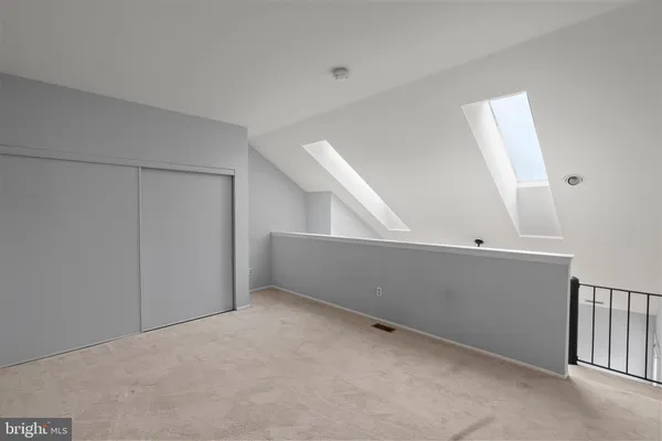 $2,100 | 4820 B Aberdeen Drive, Mount Laurel, NJ 08054