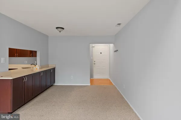 $2,100 | 4820 B Aberdeen Drive, Mount Laurel, NJ 08054