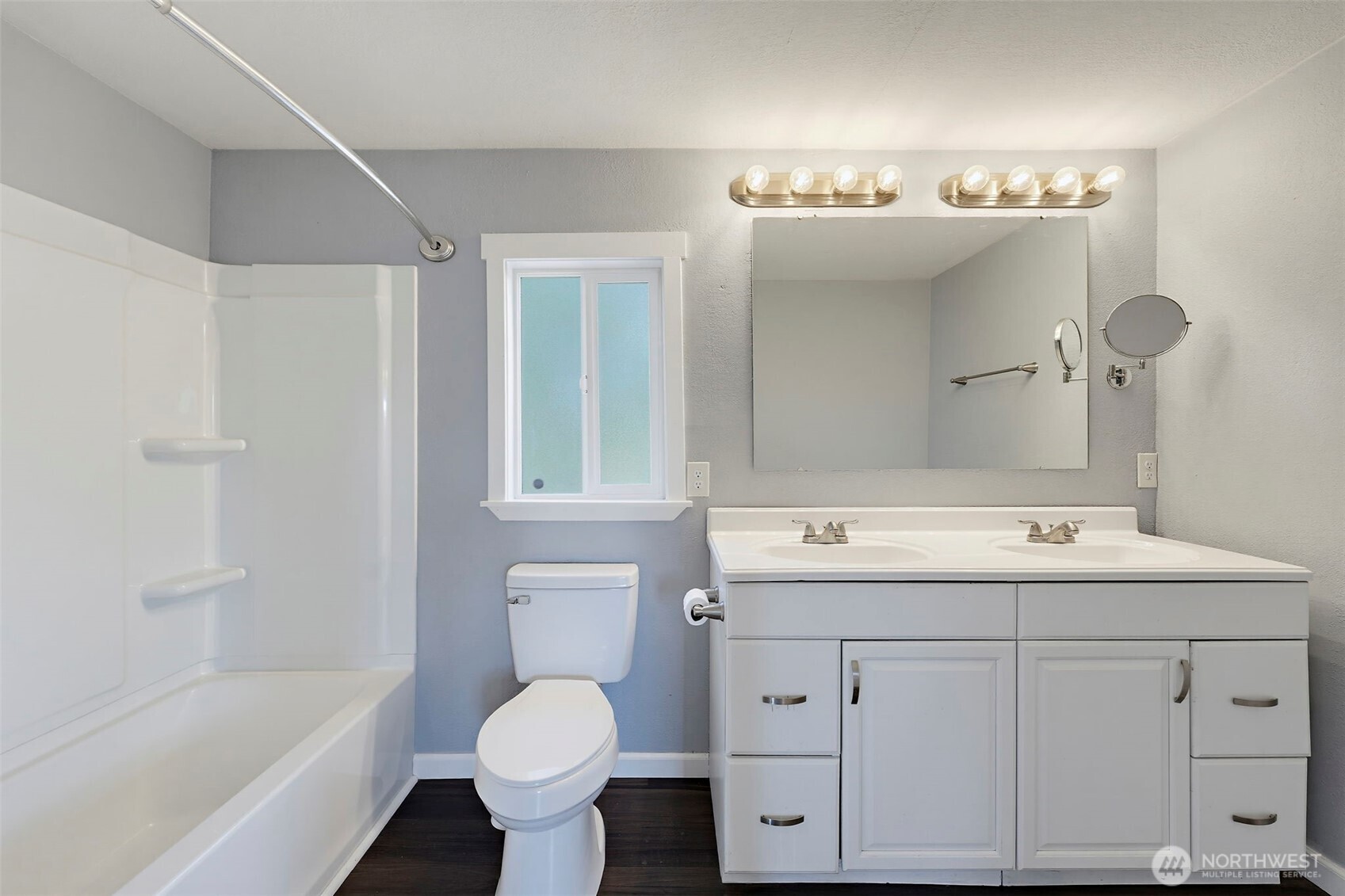 3501 Harris Road Southeast Port Orchard, WA 98366 - Photo 12 of 36 Gallery Image 12