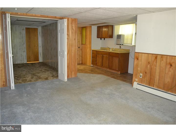 123 Walsh Road Lansdowne, PA 19050 - Photo 17 of 22