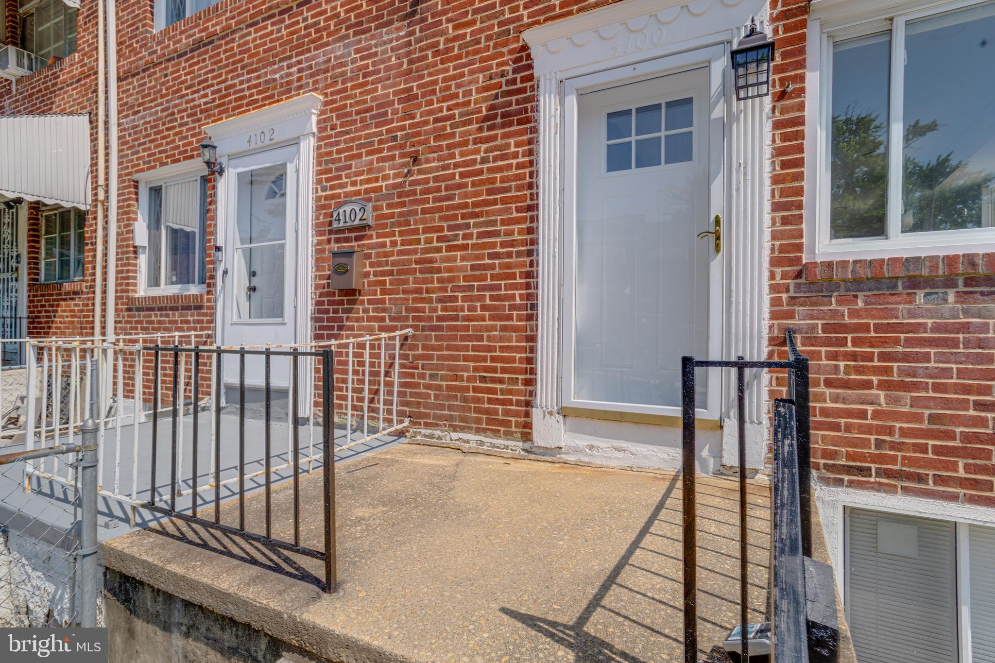 4100 Colborne Road Baltimore, MD 21229 - Photo 4 of 47