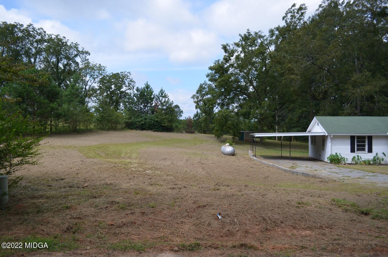 468 Old Juliette Road Juliette, GA 31046 - Photo 16 of 20 18.468OldJulietteRdSideYrd