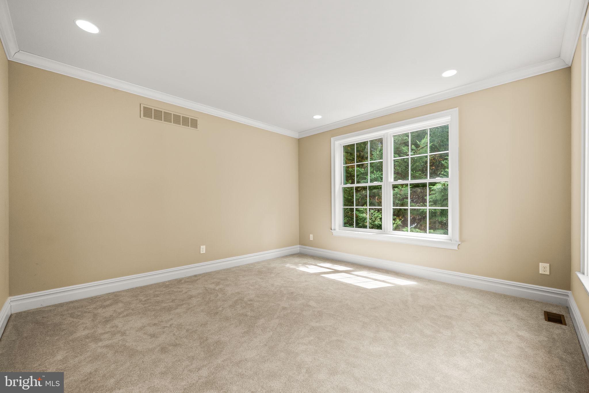 2050 Old Gulph Road Villanova, PA 19085 - Photo 5 of 55 Living Room