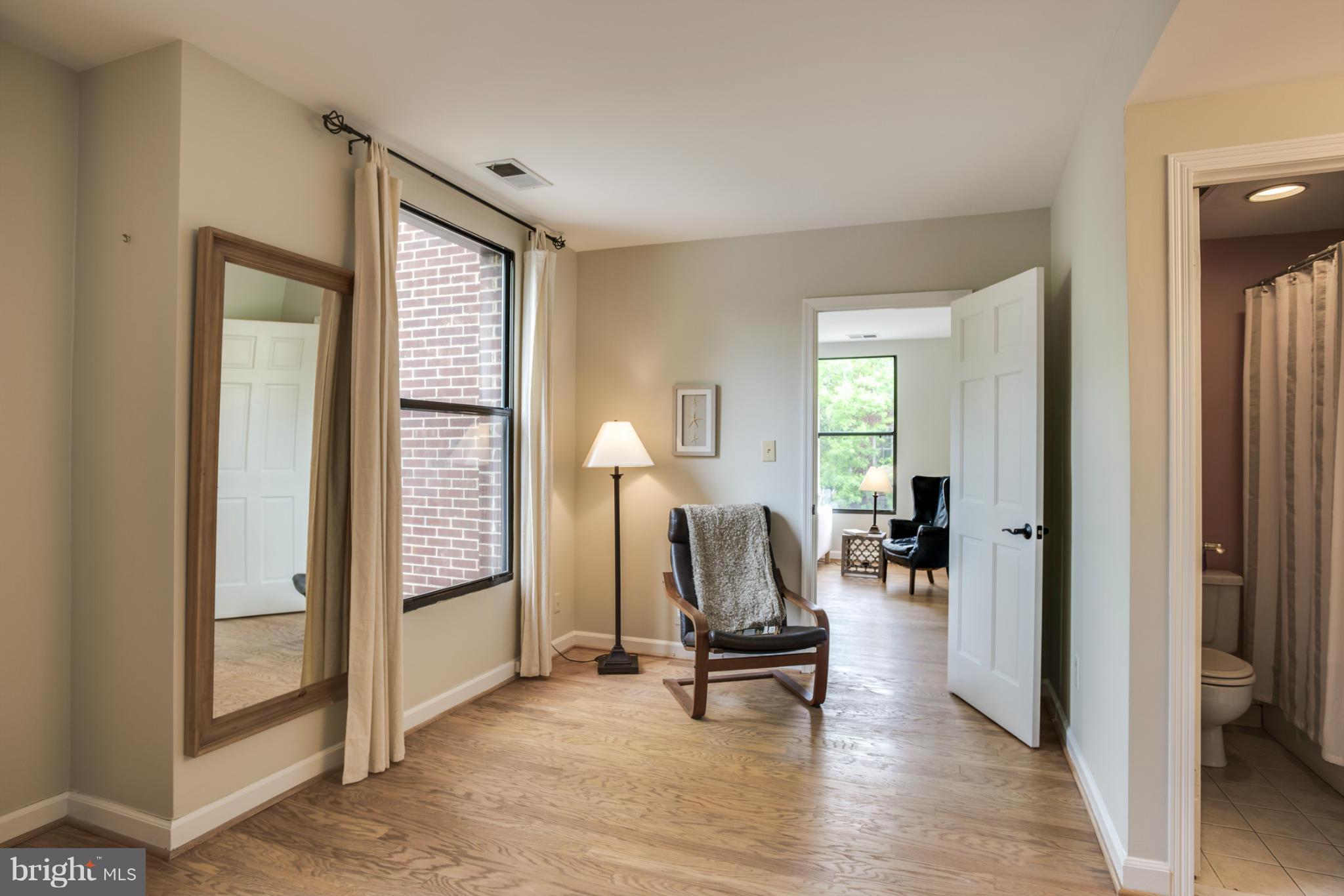 1537 15th Street Northwest, Unit 301 Washington, DC 20005 - Photo 14 of 30 Bedroom