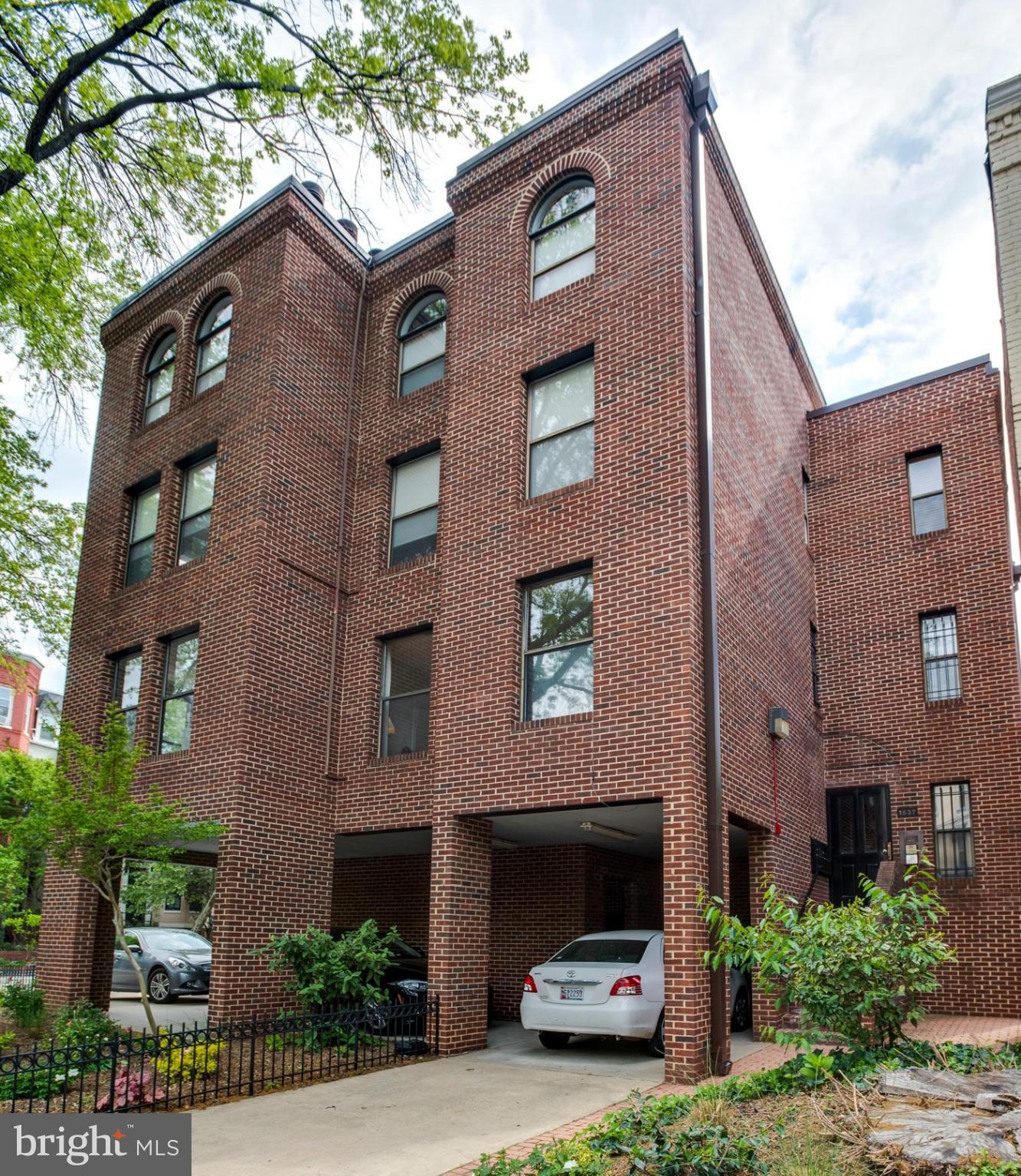 1537 15th Street Northwest, Unit 301 Washington, DC 20005 - Photo 20 of 30 Exterior (Front)