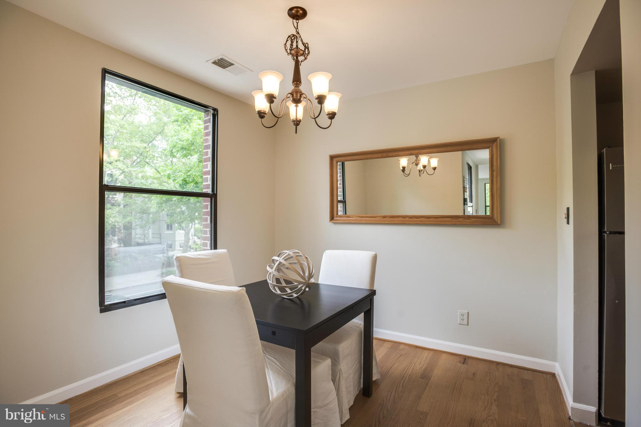 1537 15th Street Northwest, Unit 301 Washington, DC 20005 - Photo 5 of 30 Dining Room