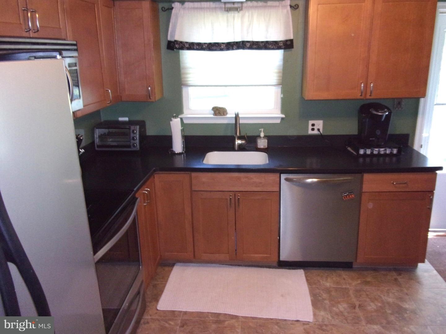 1365 Fairgrounds Road Hatfield, PA 19440 - Photo 8 of 25 Kitchen