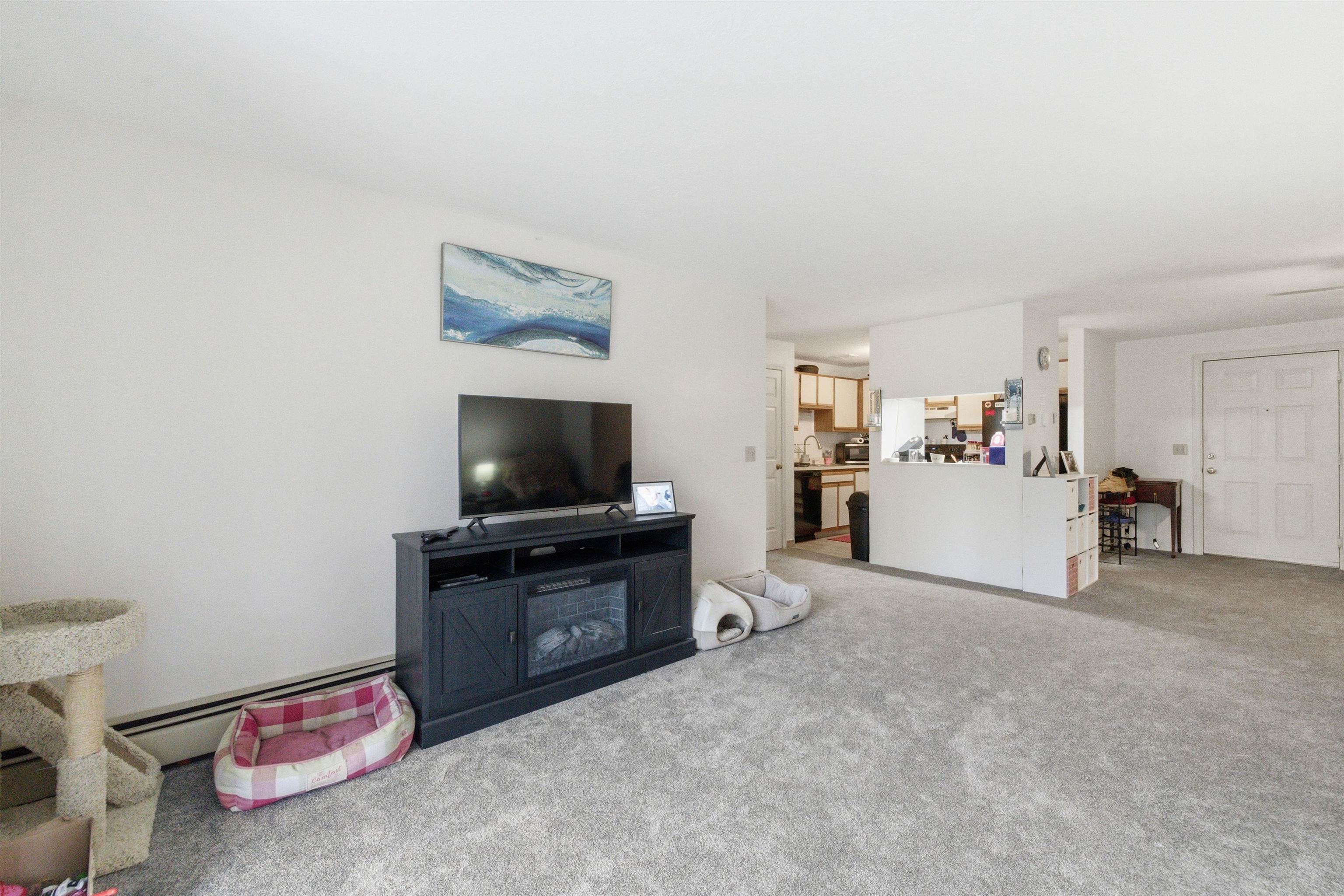 19 Saco Street, Unit 42 Conway, NH 03813 - Photo 8 of 39