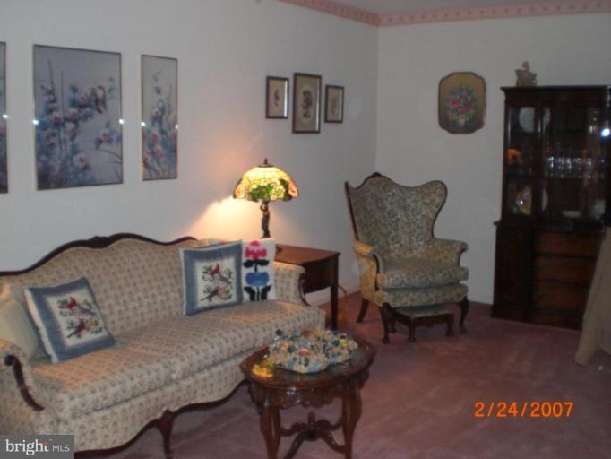 4100 Chardel Road, Unit 2D Nottingham, MD 21236 - Photo 2 of 8 Living Room