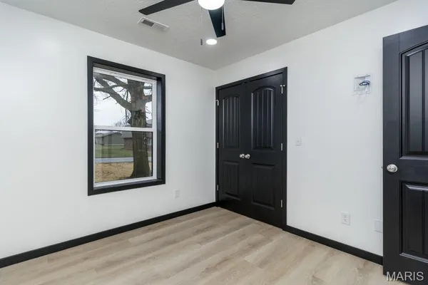 $214,900 | 601 Holly Street, Lebanon, MO 65536