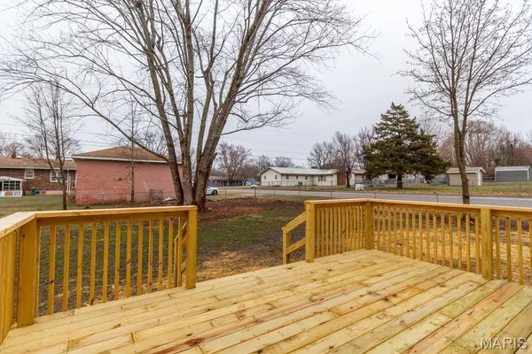 $214,900 | 601 Holly Street, Lebanon, MO 65536