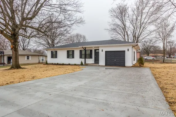 $214,900 | 601 Holly Street, Lebanon, MO 65536