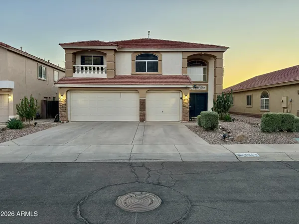 $2,600 | 14058 North 158th Lane, Surprise, AZ 85379